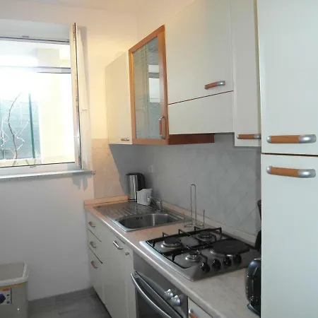 Victoria Apartment *