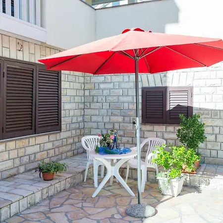 Victoria 아파트 *